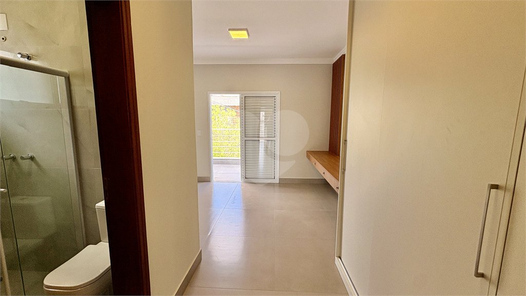 Casa à venda com 4 quartos, sendo 1 suíte,  no condomínio Villagio Milano, Sorocaba - SP