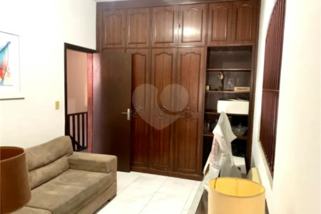 Casa à venda com 4 quartos, sendo 1 suíte, em Grajaú, Rio de Janeiro, RJ
