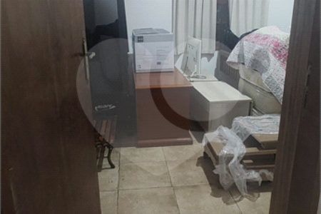Chácara à venda com 3 quartos, sendo 1 suíte,  no Centro, Nazaré Paulista, SP