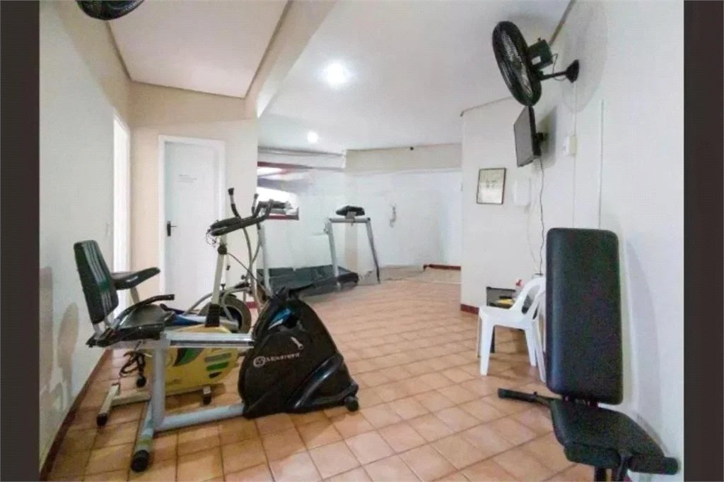 Apartamento à venda com 3 quartos, sendo 1 suíte, em Vila Hamburguesa, São Paulo, SP
