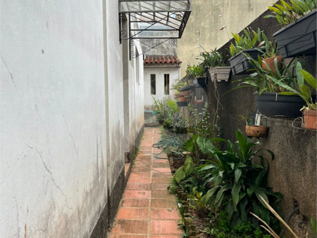 Sobrado à venda com 3 quartos, sendo 1 suíte,  em Morumbi, São Paulo, SP