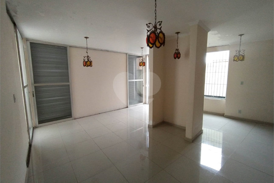 Sobrado à venda com 5 quartos, sendo 1 suíte, em Mandaqui, São Paulo, SP