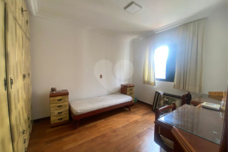 Apartamento à venda com 3 suítes em Tatuapé, São Paulo, SP