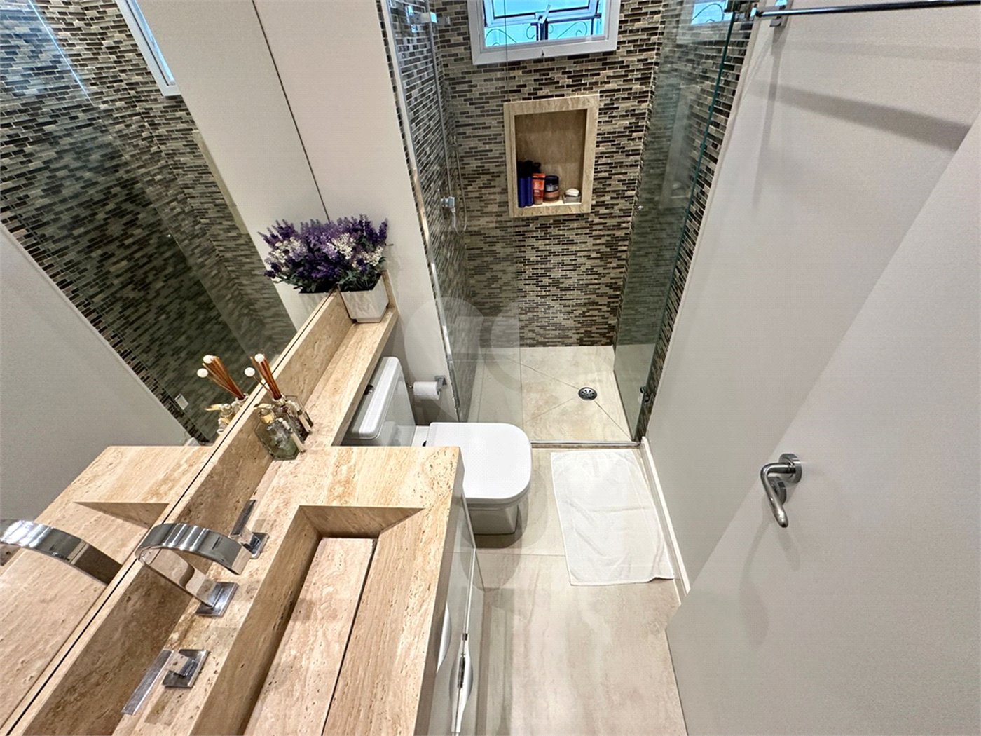 Apartamento à venda com 3 quartos, sendo 2 suítes, em Tremembé, São Paulo, SP