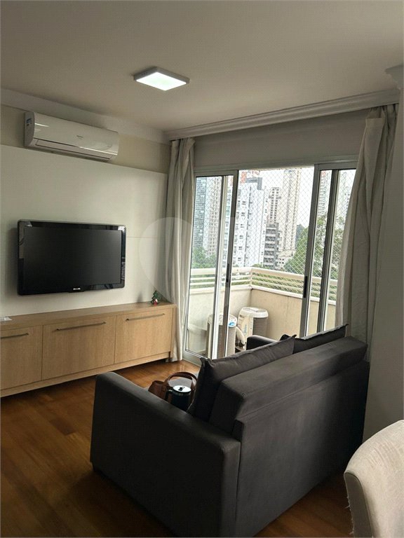 Apartamento à venda com 2 quartos, sendo 1 suíte,  em Paraíso do Morumbi, São Paulo, SP