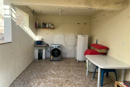 Casa à venda com 2 quartos em Jardim Rubi, Mogi das Cruzes, SP