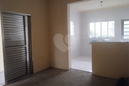 Casa à venda com 3 quartos, sendo 1 suíte, em Vila Jundiaí, Mogi das Cruzes, SP