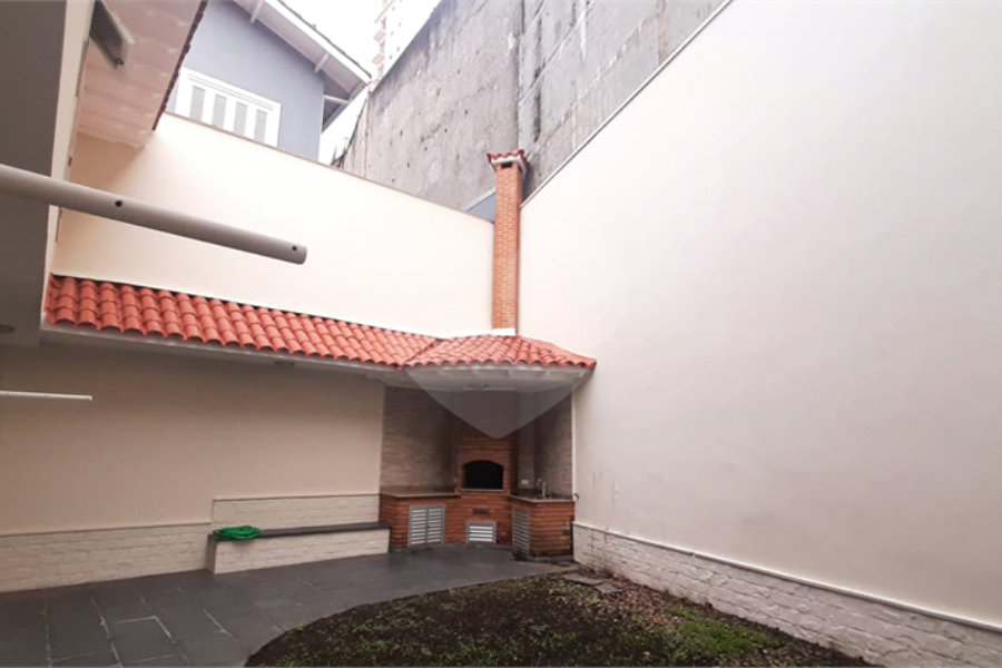 Sobrado à venda com 4 quartos, sendo 2 suítes, em Jardim França, São Paulo, SP