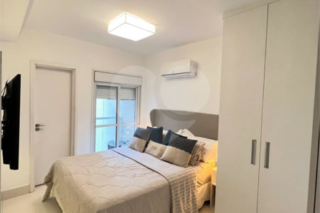 Apartamento à venda com 2 quartos, sendo 1 suíte, em Campo Belo, São Paulo, SP