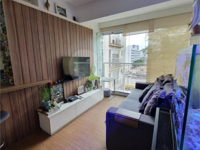 Apartamento à venda com 2 quartos, sendo 1 suíte,  em Chácara Santo Antônio (zona Sul), São Paulo, SP
