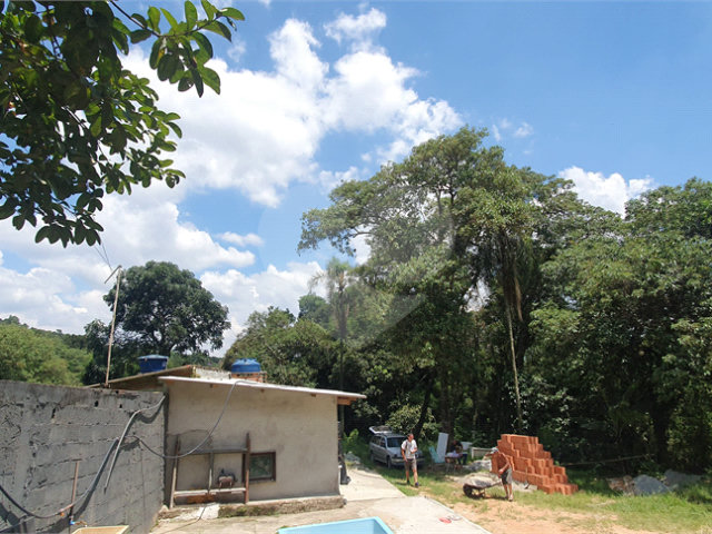 Chácara à venda com 2 quartos em Serra da Cantareira, Mairiporã, SP