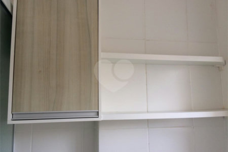 Apartamento à venda com 3 quartos, sendo 1 suíte, em Parque Morumbi, Votorantim, SP