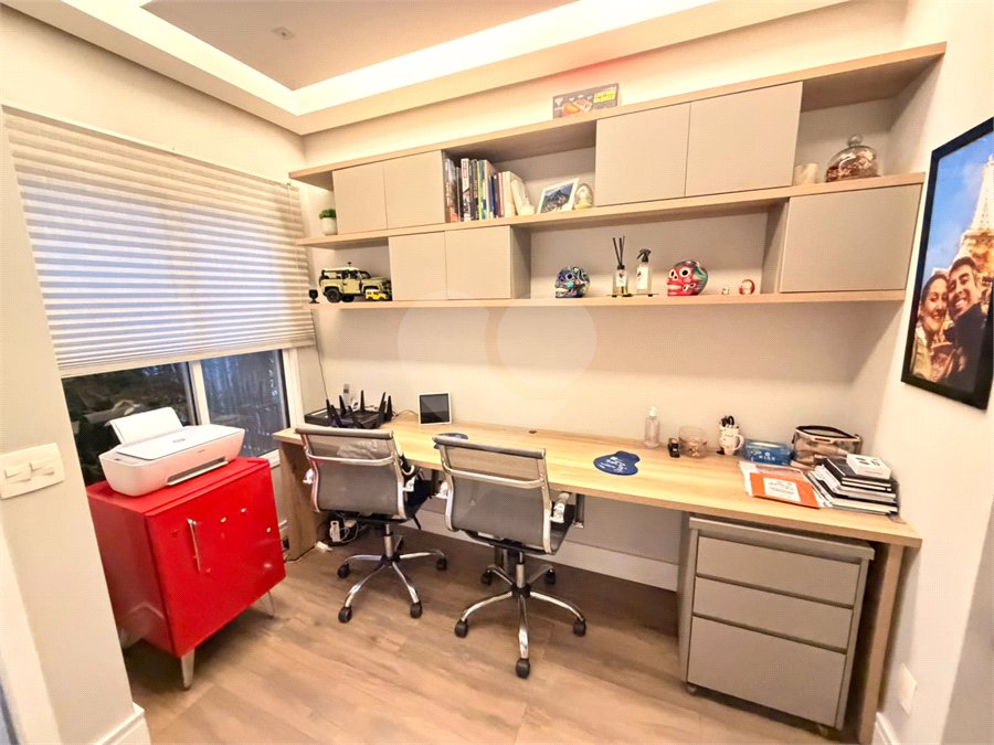 Casa à venda com 3 suítes no condomínio Villaggio Della Hípica, São Paulo - SP