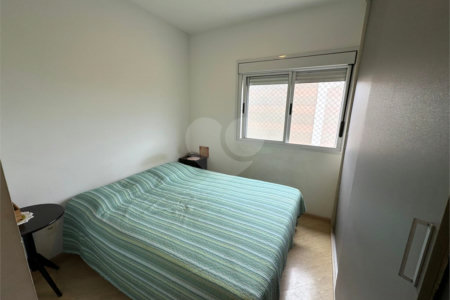 Apartamento à venda com 3 quartos, sendo 1 suíte, em Vila Gilda, Santo André, SP