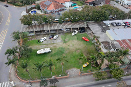 Terreno à venda em Interlagos, São Paulo, SP