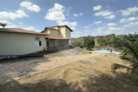 Casa à venda ou para alugar com 3 suítes no condomínio Acmti - Colinas do Mosteiro, Terras de Itaici e Recanto dos Pássaros, Indaiatuba - SP