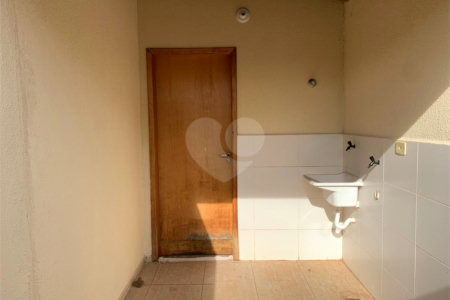 Casa à venda com 3 quartos no condomínio Cidade Das Águas, Três Lagoas - MS