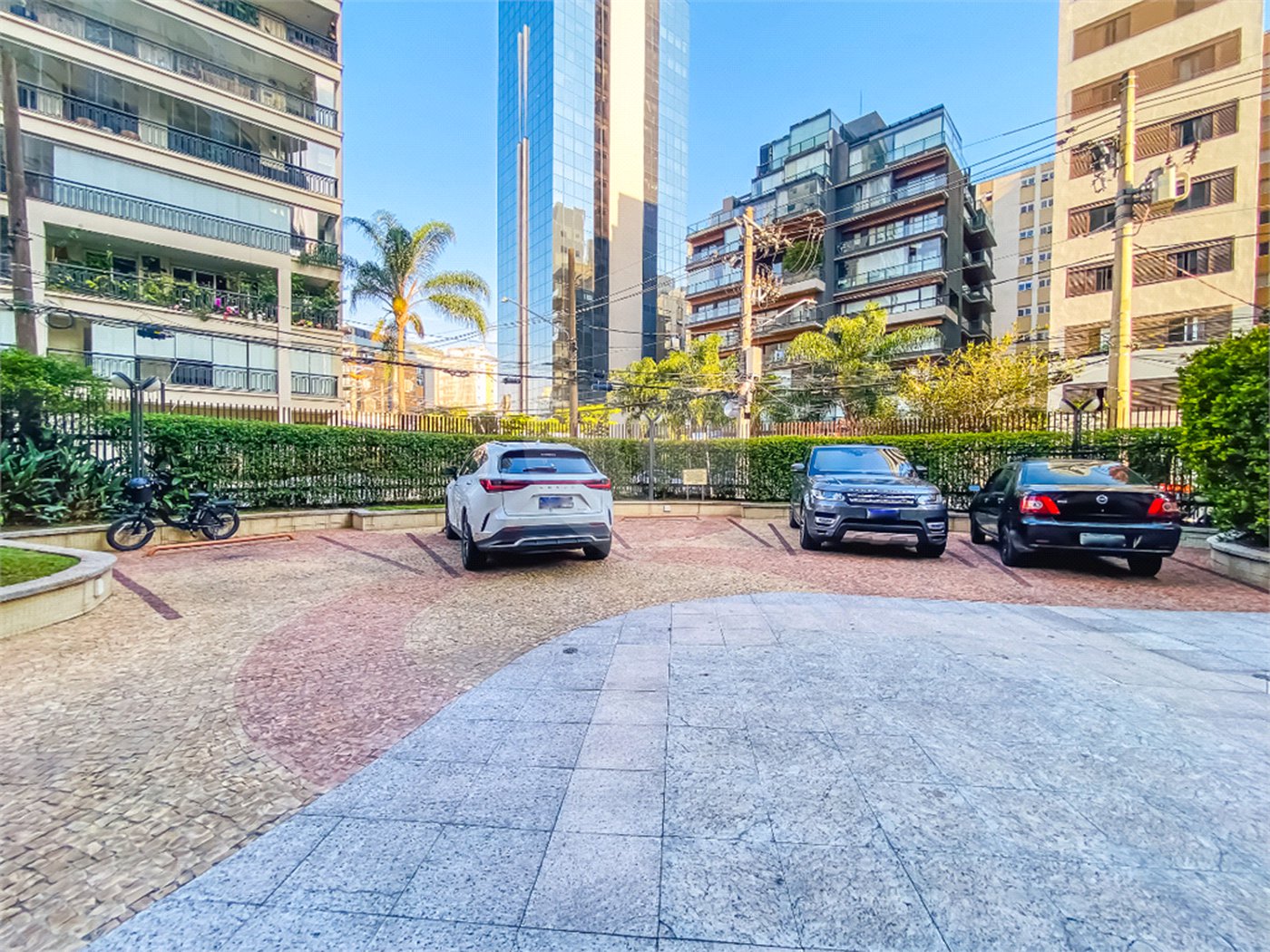 Duplex à venda com 4 suítes em Itaim Bibi, São Paulo, SP