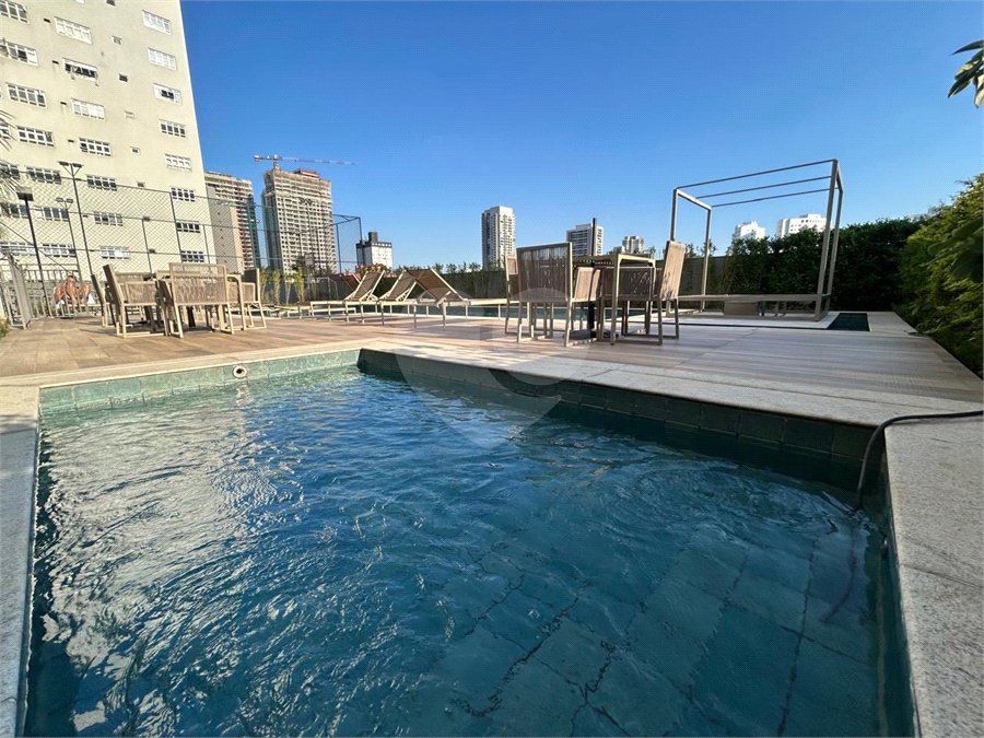 Apartamento à venda com 2 quartos, sendo 1 suíte, em Chácara Santo Antônio (zona Sul), São Paulo, SP