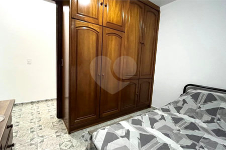 Sobrado à venda com 4 quartos, sendo 1 suíte, em Ipiranga, São Paulo, SP