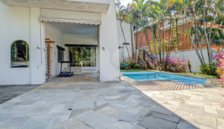 Casa à venda com 3 suítes em Jardim Marajoara, São Paulo, SP