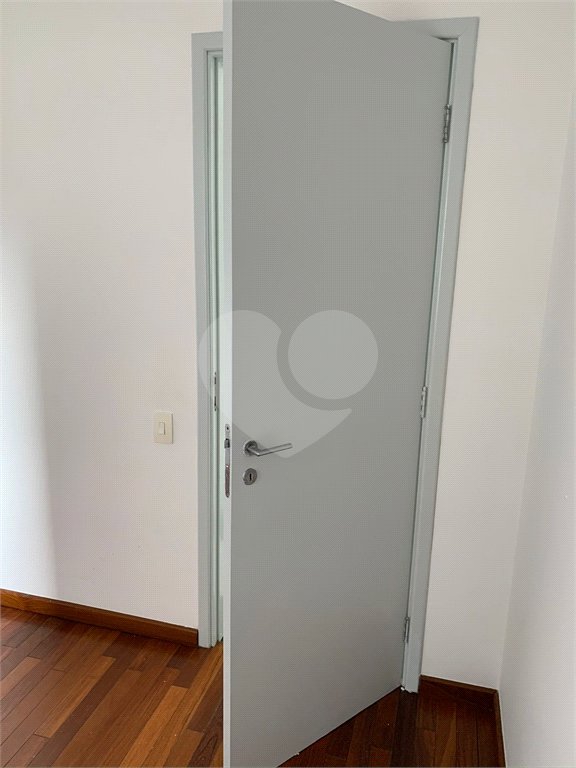 Apartamento à venda com 2 quartos, sendo 1 suíte, em Vila Mariana, São Paulo, SP