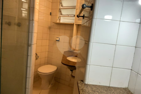 Apartamento à venda com 2 quartos, sendo 1 suíte, em Lagoa, Rio de Janeiro, RJ