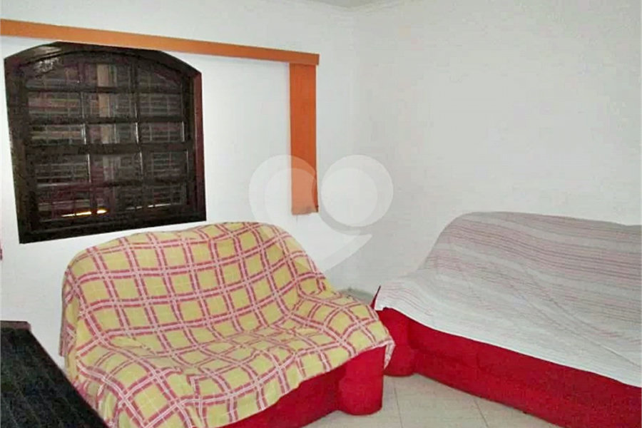 Sobrado à venda com 6 quartos, sendo 4 suítes, em Vila Albertina, São Paulo, SP