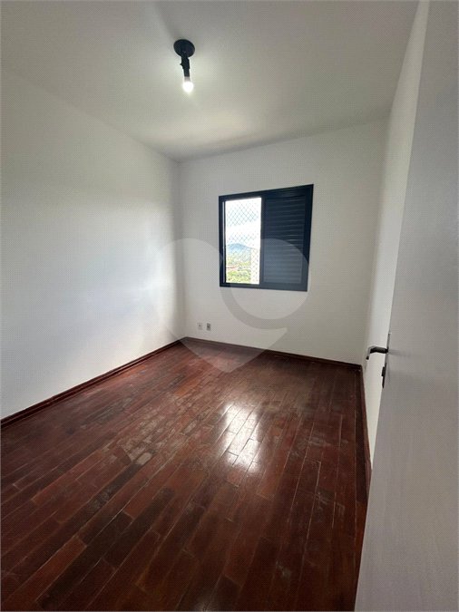 Apartamento à venda com 3 quartos, sendo 1 suíte,  em Lagoa Seca, Mogi das Cruzes, SP
