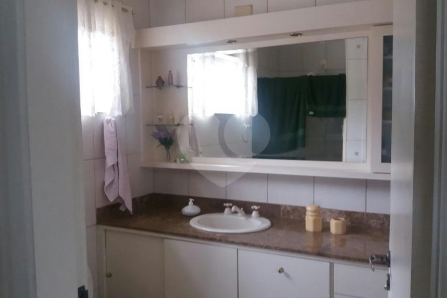 Sobrado à venda com 4 quartos, sendo 1 suíte, em Santana, São Paulo, SP