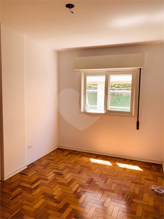 Apartamento à venda com 2 quartos, sendo 1 suíte, em Pinheiros, São Paulo, SP