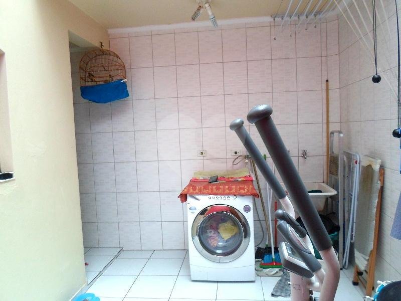 Sobrado à venda com 3 suítes em Vila Galvão, Guarulhos, SP