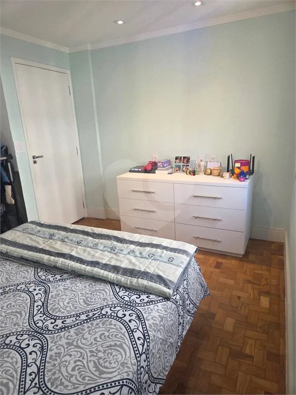 Apartamento com 80m2 2 dormitórios a venda na Vila Mariana