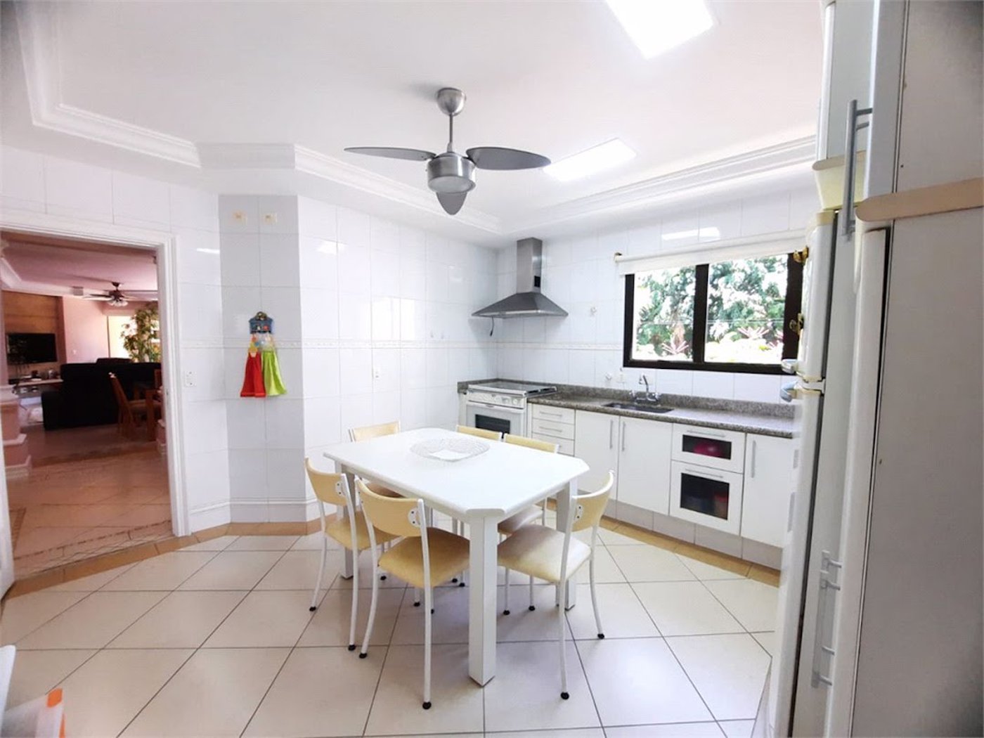 Apartamento Residencial à venda, Balneário Cidade Atlântica, Guarujá - AP1137.