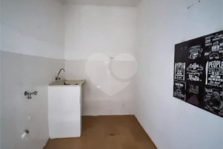 Sobrado à venda com 5 quartos em Vila Indiana, São Paulo, SP