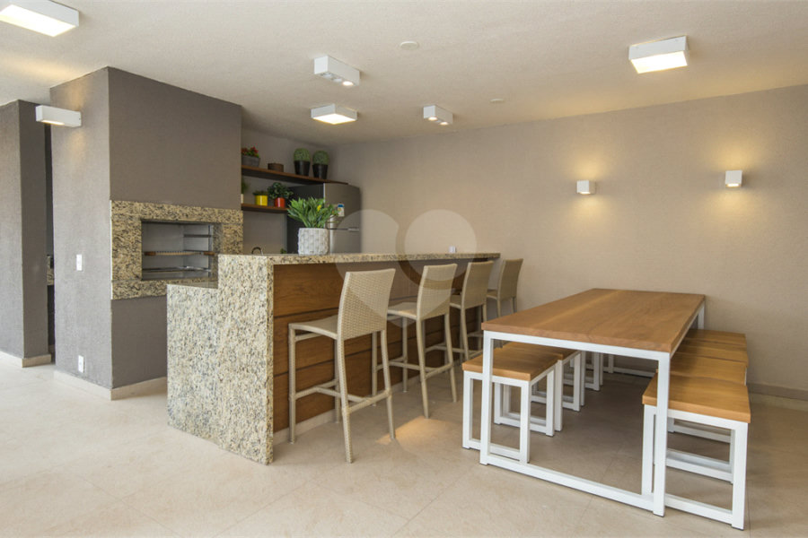 Apartamento à venda com 2 quartos, sendo 1 suíte, em Barra Funda, São Paulo, SP