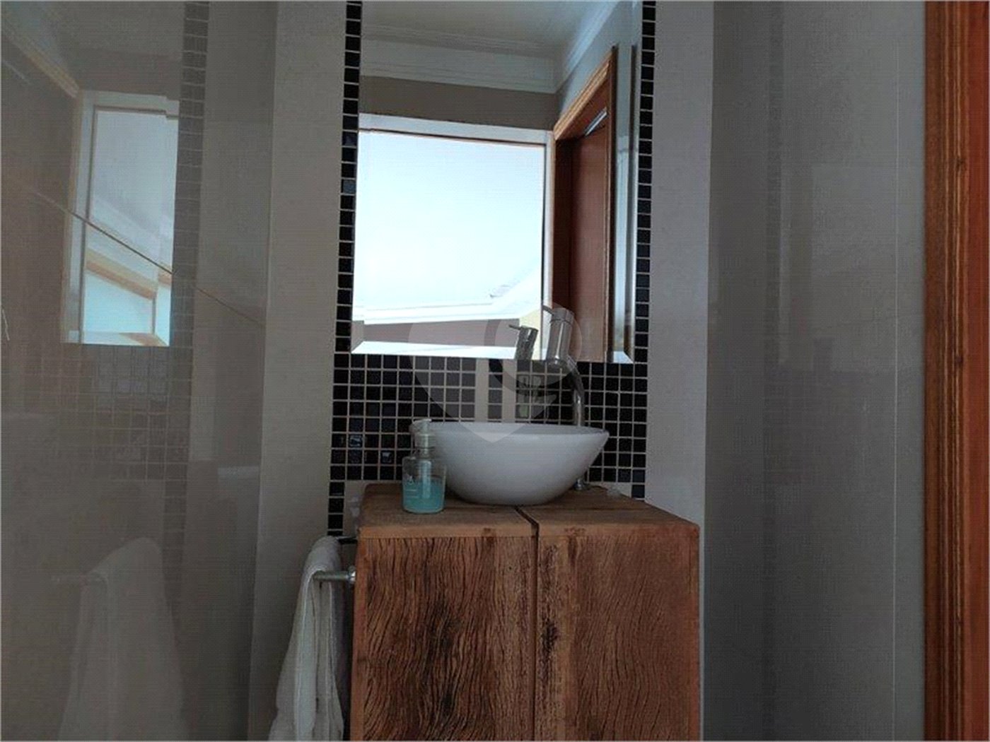 Casa à venda com 4 suítes no condomínio Parque Imperial, Mairiporã - SP