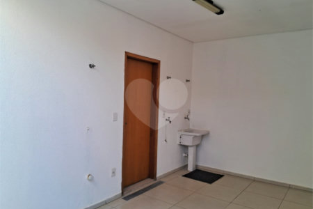 Casa para alugar com 3 quartos, sendo 1 suíte,  em João XXIII, Vinhedo, SP