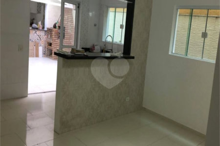 Sobrado à venda com 3 quartos, sendo 1 suíte, em Vila Aurora (zona Norte), São Paulo, SP