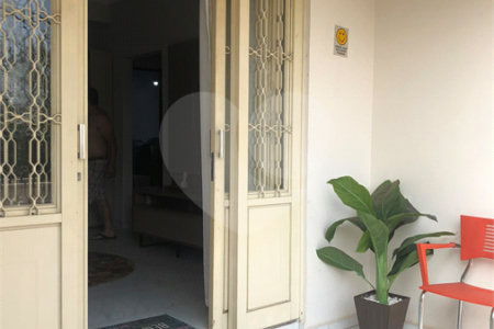 Casa Térrea à venda com 2 quartos em Vila Loyola, Jundiaí, SP