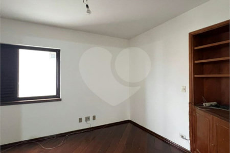 Apartamento à venda com 3 suítes em Itaim Bibi, São Paulo, SP