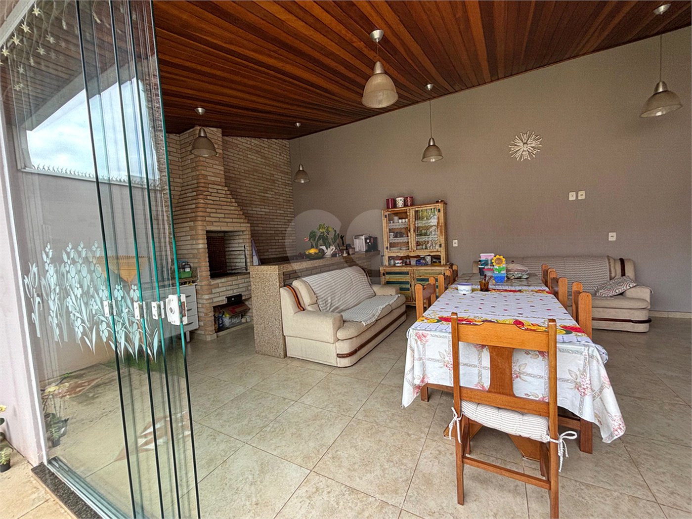 Casa à venda com 4 quartos, sendo 1 suíte,  em Vila Barth, Itapetininga, SP