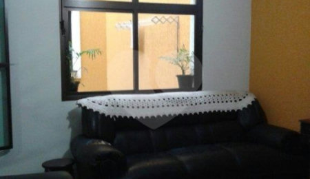 Sobrado à venda com 3 quartos, sendo 1 suíte,  em Tremembé, São Paulo, SP