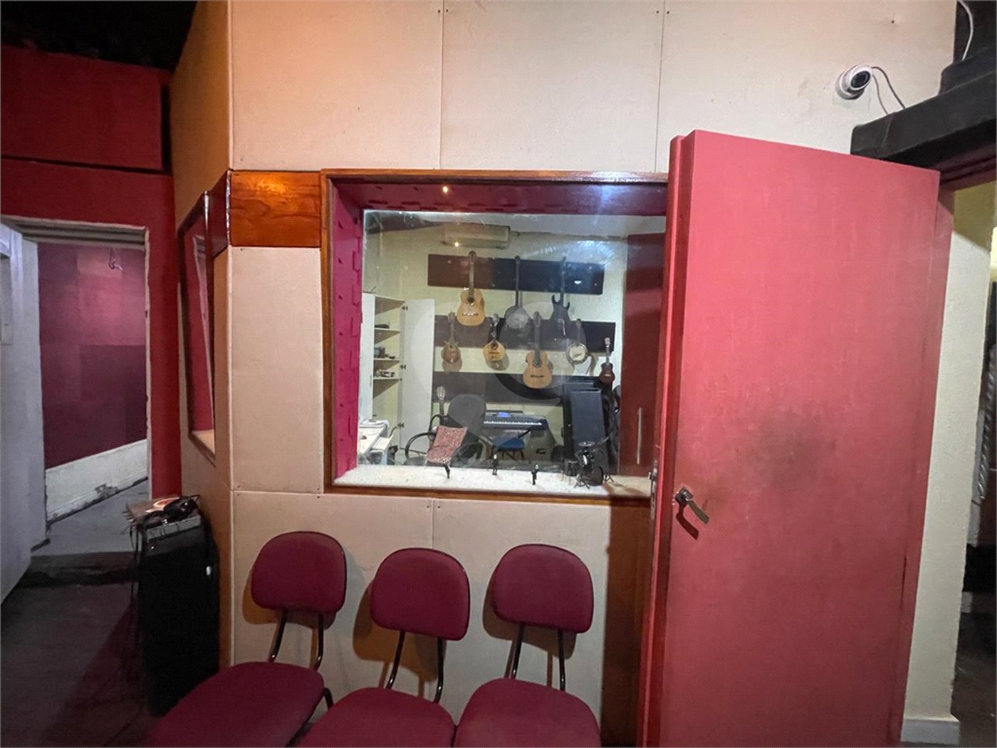 Sobrado à venda com 3 quartos, sendo 1 suíte, em Jardim São Paulo(zona Norte), São Paulo, SP