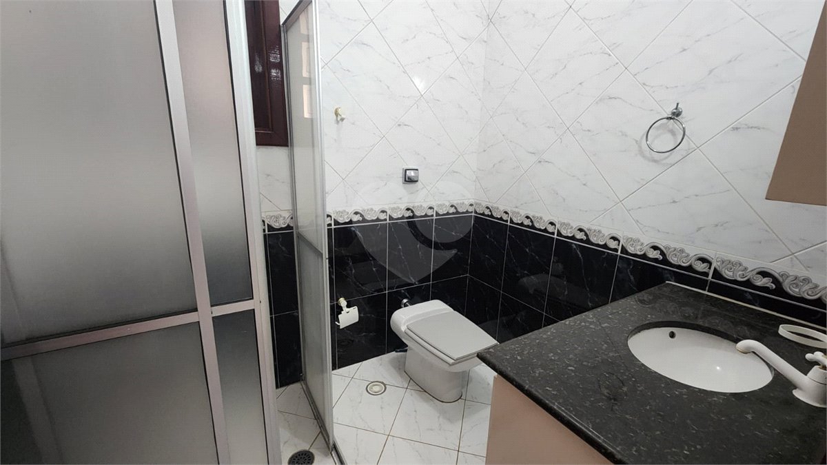 Casa à venda ou para alugar com 3 suítes no condomínio Villagio Capriccio, Louveira - SP