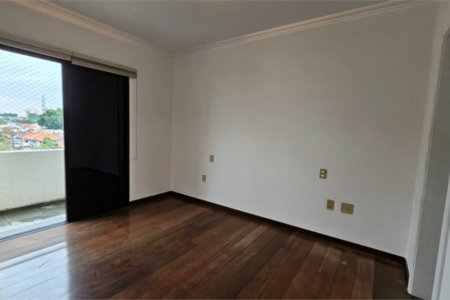 Apartamento à venda com 3 quartos, sendo 1 suíte, em Vila Leopoldina, São Paulo, SP