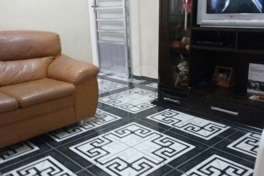 Sobrado à venda com 3 quartos em Parque Peruche, São Paulo, SP