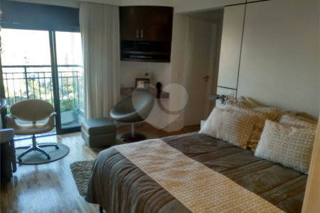Apartamento à venda com 4 suítes em Jardim Marajoara, São Paulo, SP