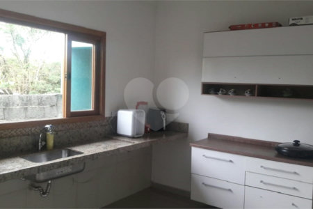 Chácara à venda com 5 quartos, sendo 2 suítes, em Campos de Atibaia, Atibaia, SP