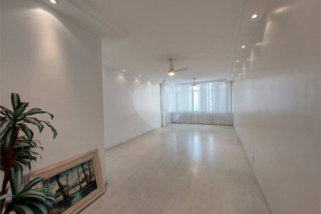 Apartamento à venda com 3 quartos, sendo 1 suíte, em Tijuca, Rio de Janeiro, RJ